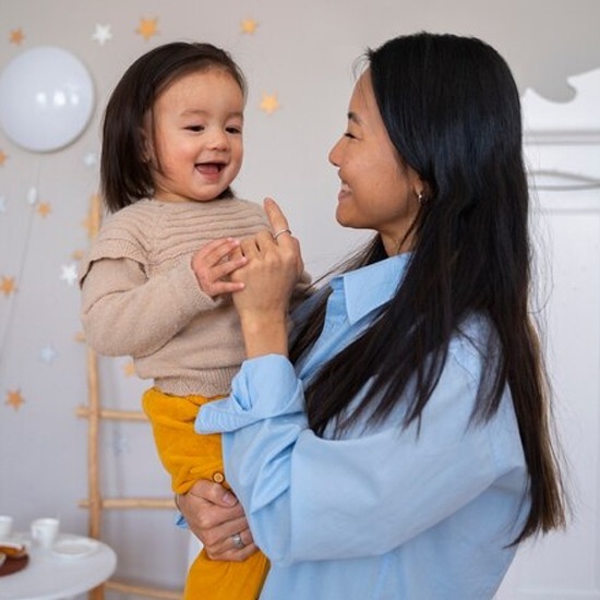 ศูนย์จัดส่งพี่เลี้ยงเด็ก - ศูนย์ส่งคนดูแลผู้สูงอายุ ผู้ป่วย-หิรัญรักบริบาล ศูนย์จัดส่งพี่เลี้ยงเด็ก - ศูนย์ส่งคนดูแลผู้สูงอายุ ผู้ป่วย-หิรัญรักบริบาล